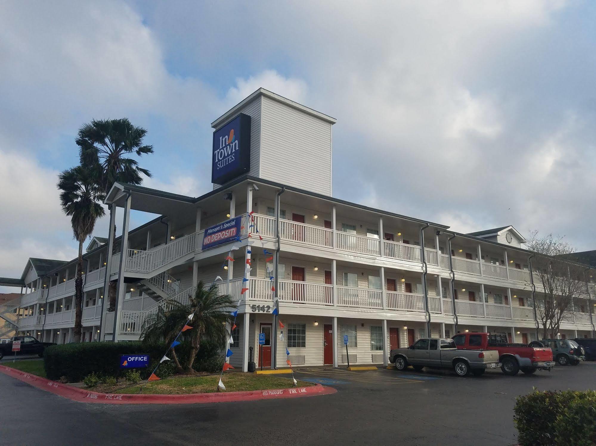 Intown Suites Extended Stay Select Corpus Christi Tx エクステリア 写真
