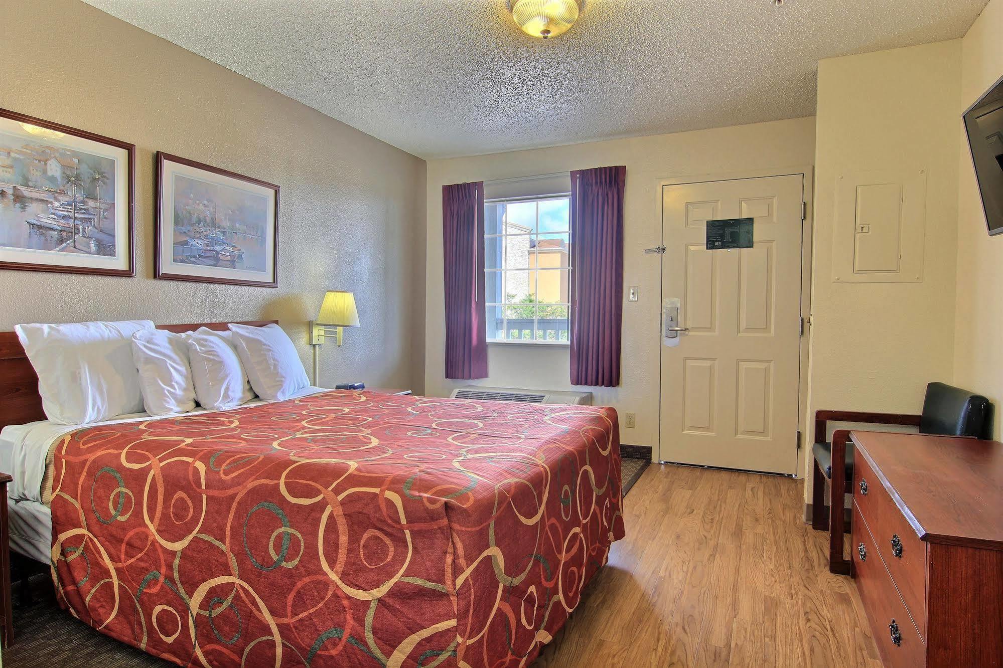 Intown Suites Extended Stay Select Corpus Christi Tx エクステリア 写真